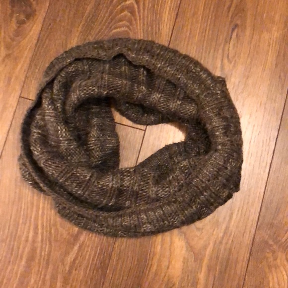 *** 3 for 10$ *** Thick infinity scarf - Picture 2 of 2